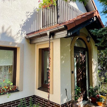 Апартаменты Sulekova 52A Братислава Экстерьер фото